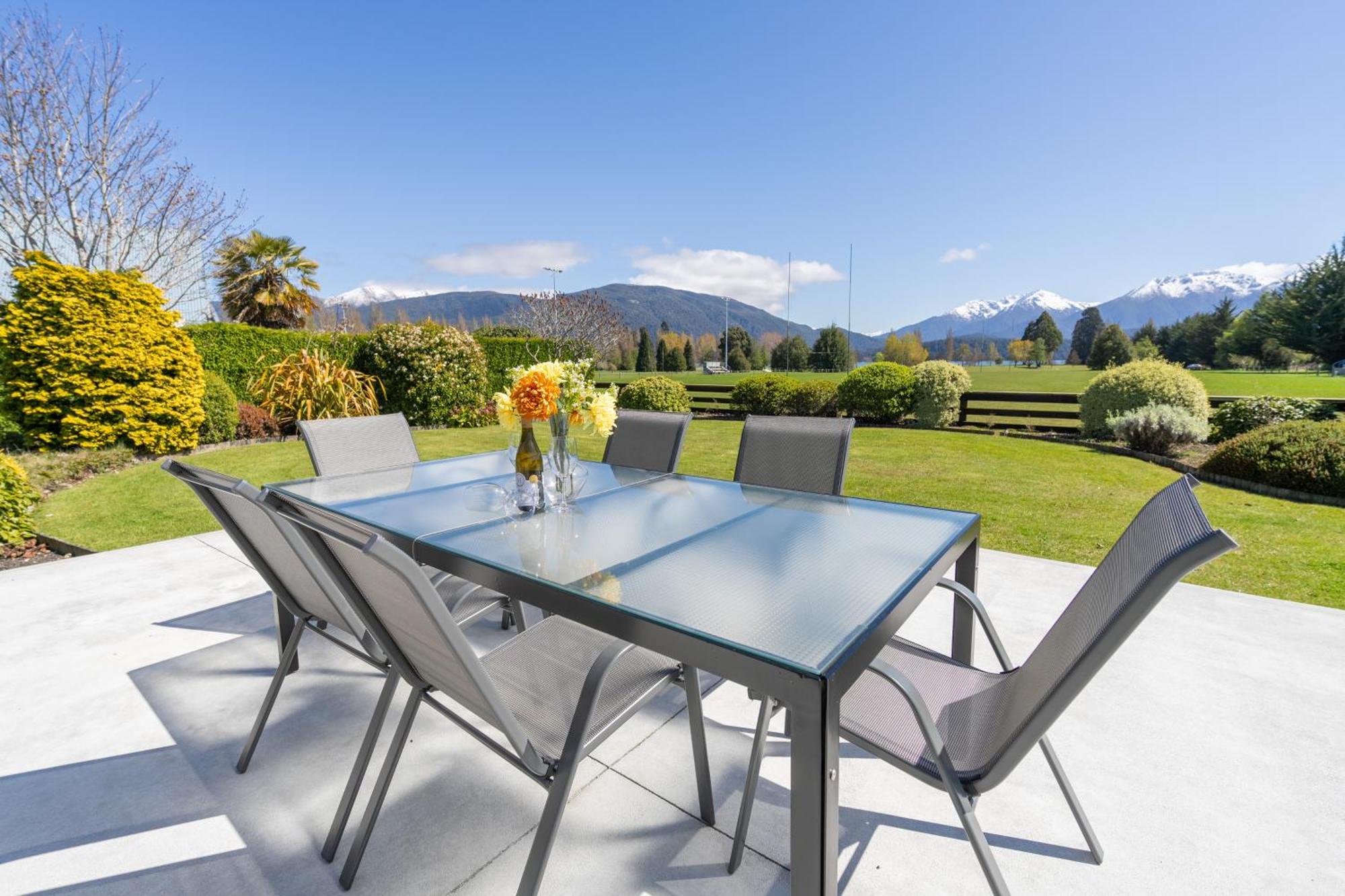 Kepler Retreat - Te Anau Holiday Home Extérieur photo